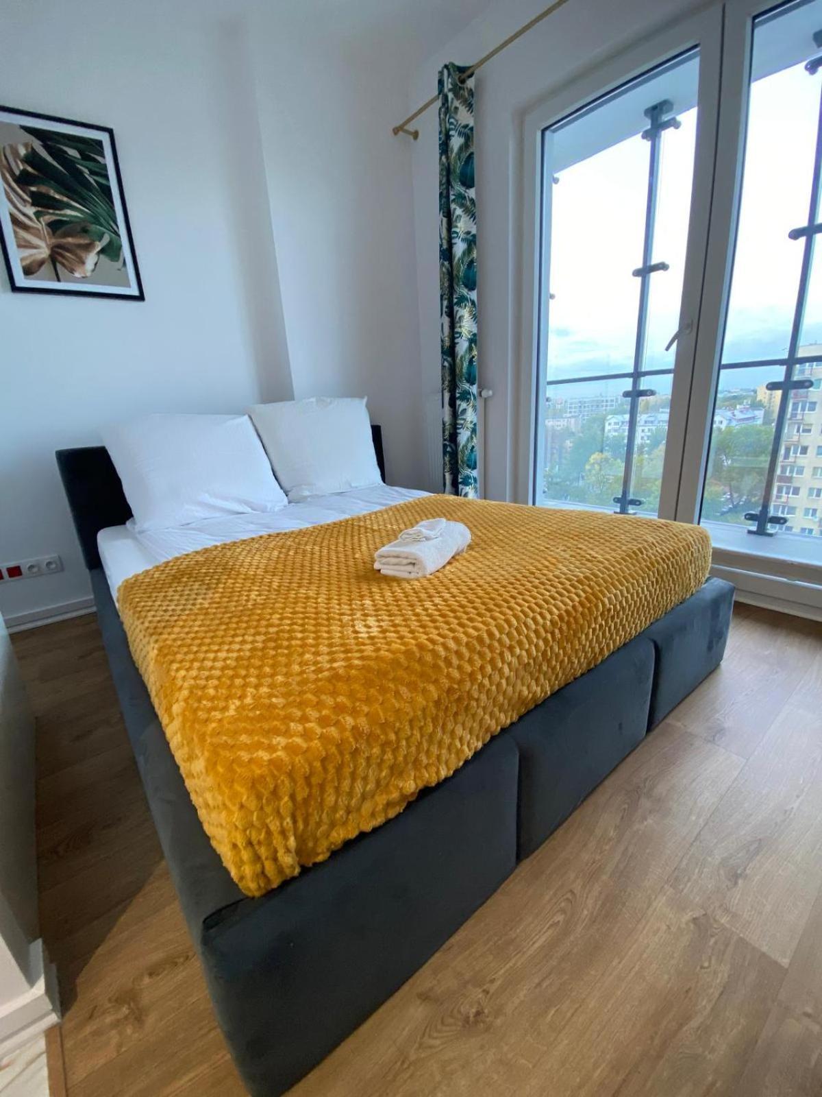 Apartment Warszawski Hongkong, Kultowe Miejsce *