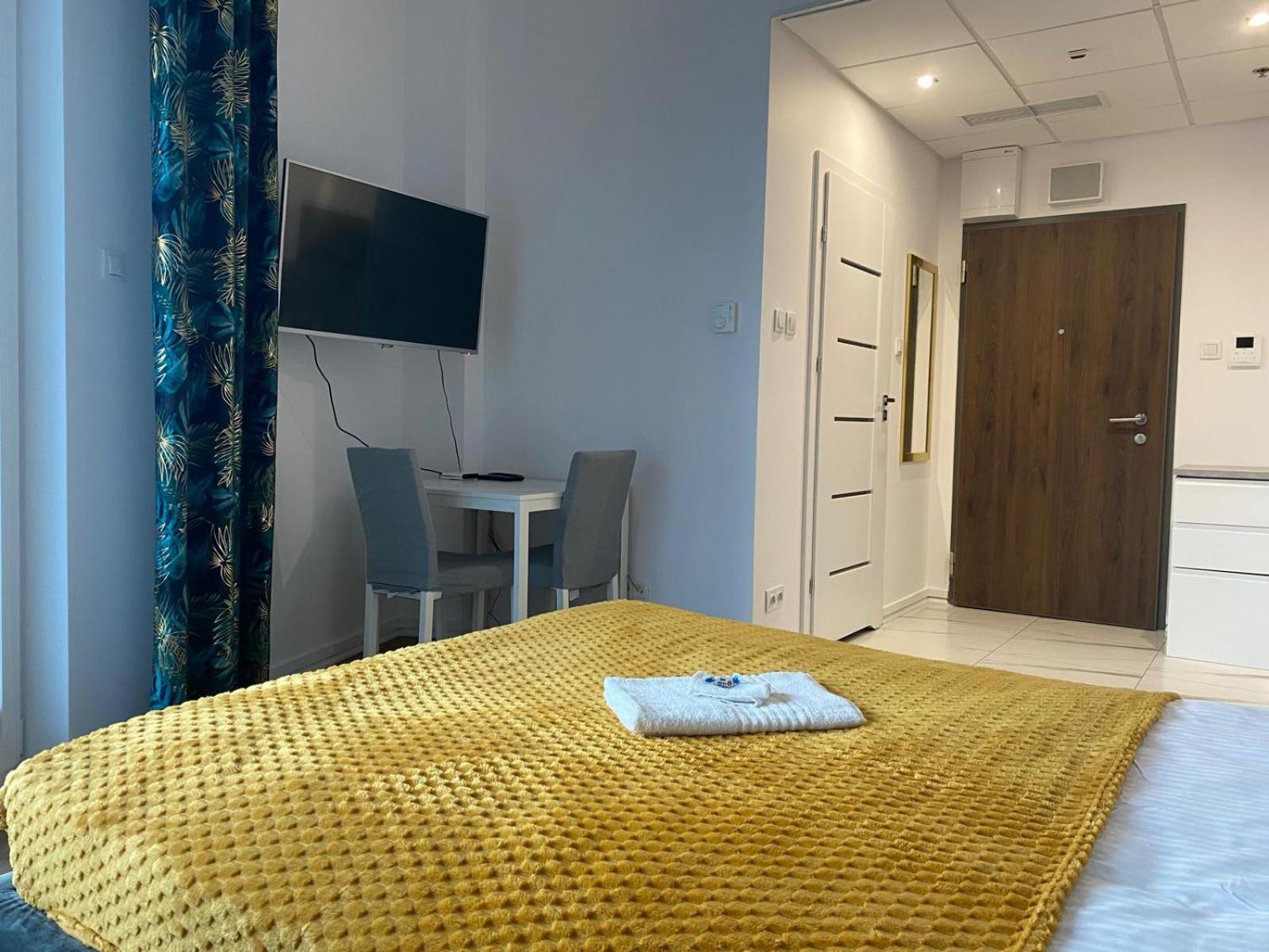 Warszawski Hongkong, Kultowe Miejsce Apartmán *